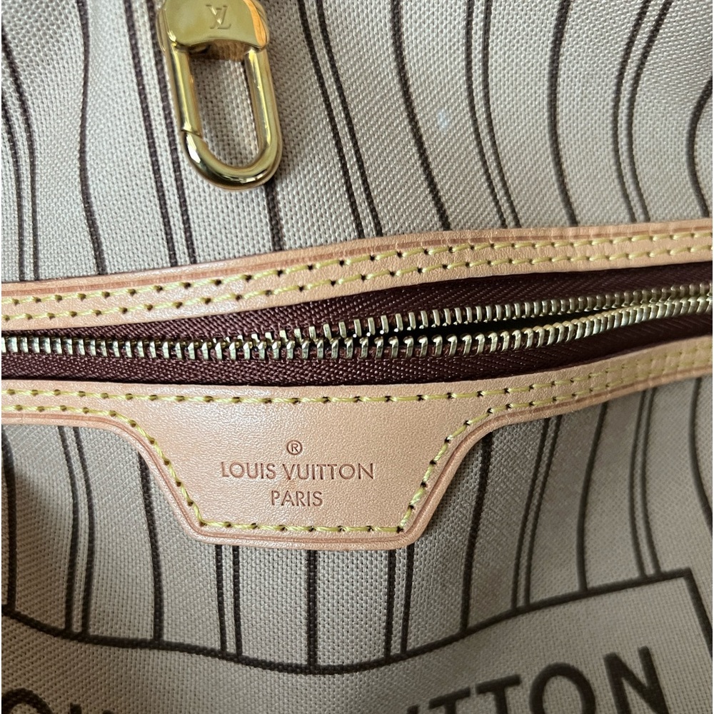 ❌SOLD❌ Louis Vuitton Neverfull GM Monogram Canvas Tote Bag - Great condition - Picture 4 of 15